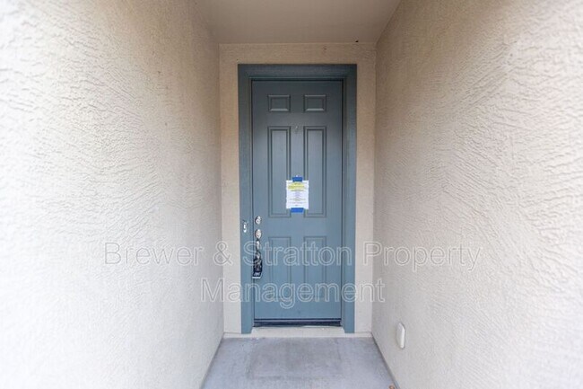 Building Photo - 6915 E Peralta Cir