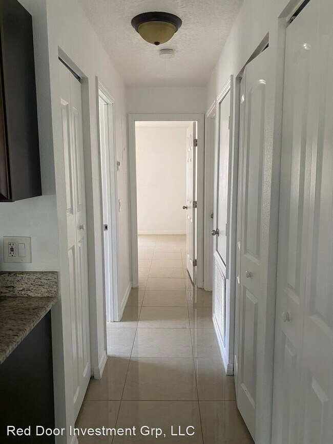 Foto del edificio - 5640-5656 Rio Grande Ave