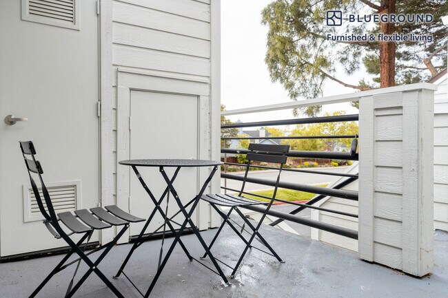 Foto del edificio - 643 Pinrail Ln