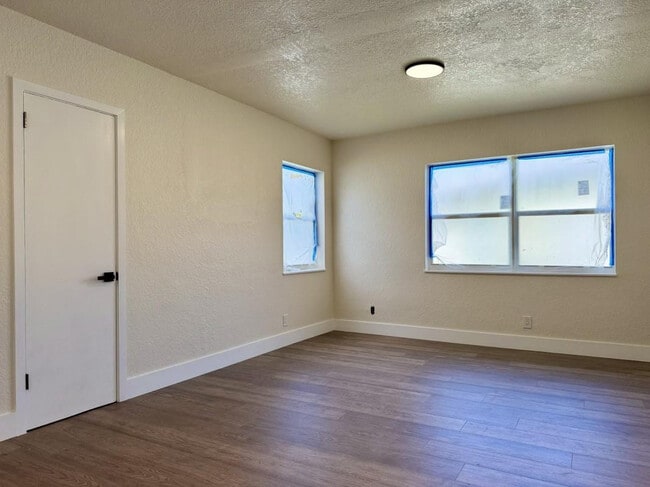 Foto del edificio - 1218 NW 13th Ct