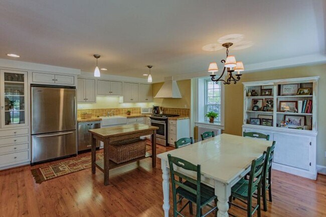 Foto del edificio - 501 Lime Kiln Rd