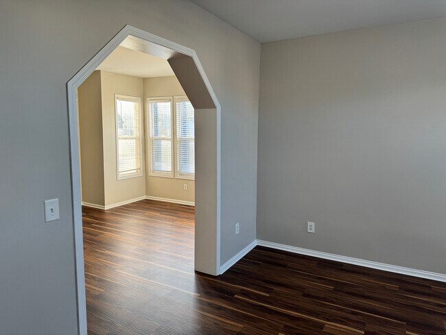 Foto del edificio - 601 E Indiana St