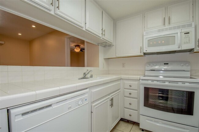 Foto del edificio - 3078 Broadway