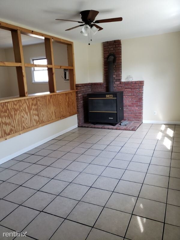 Foto del edificio - 2 br, 1 bath House - 325 Saint James Avenue