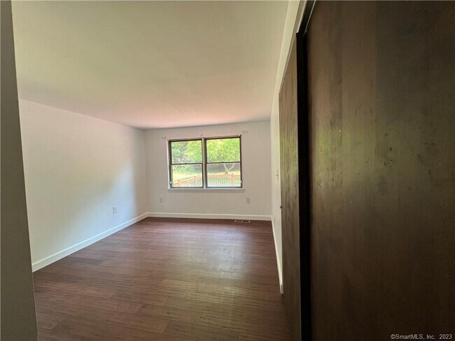 Foto del edificio - 1668 North Road