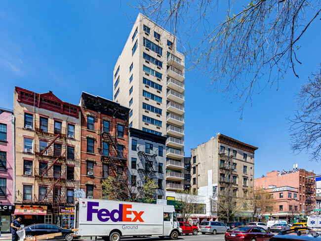 Building Photo - 240 E 10th St