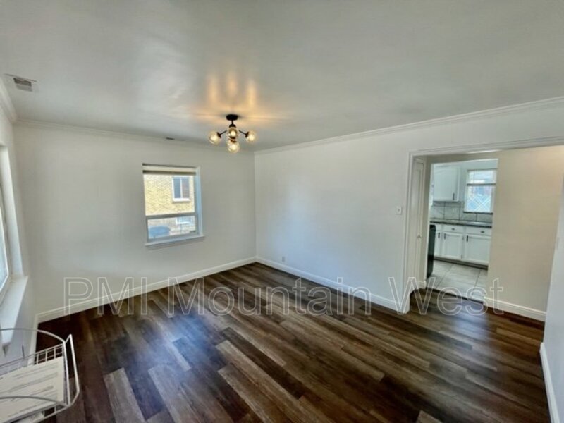 Primary Photo - 116 Ross Dr