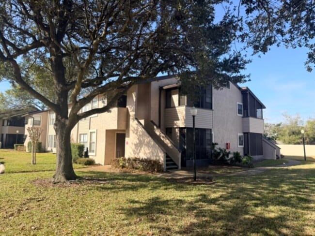 2 bedroom 2 bath condo in Parkview Village of Winter Park - 2 bedroom 2 bath condo in Parkview Village of Winter Park