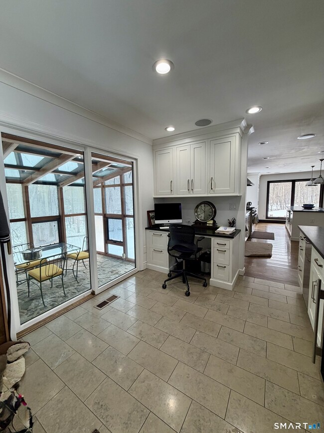 Building Photo - 488 Cognewaugh Rd