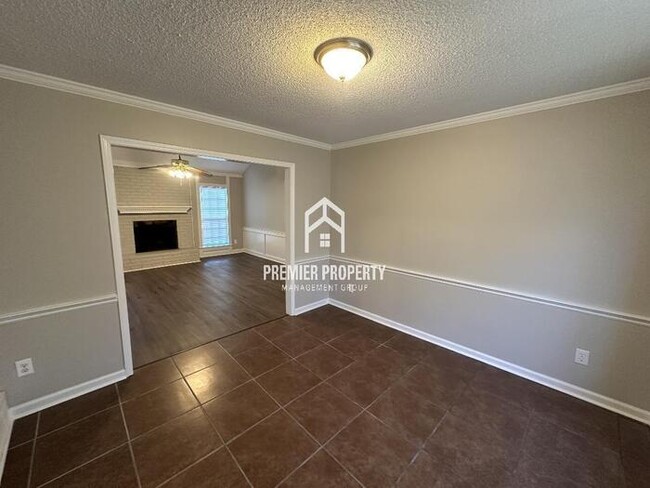 Building Photo - 4198 Oak Valley Dr