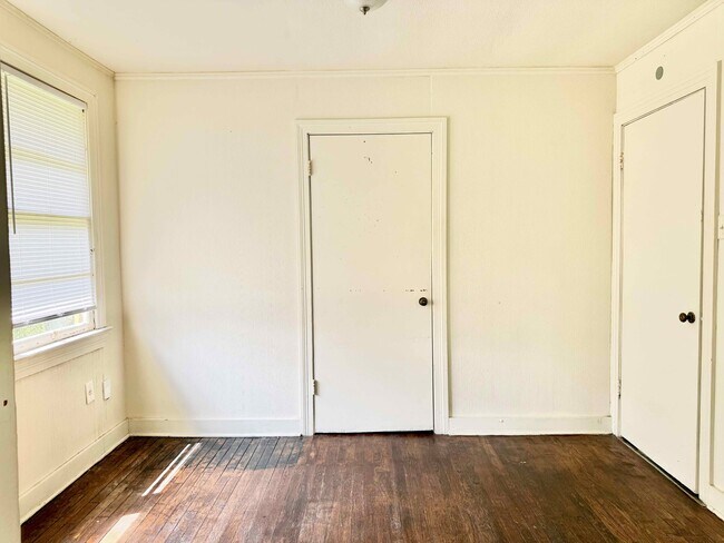 Foto del edificio - 867 N 39th St