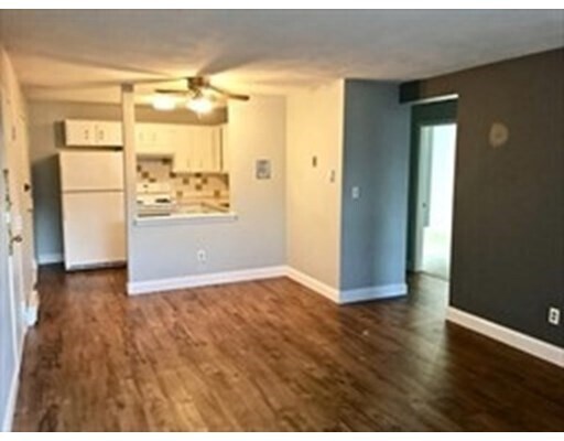 Foto principal - 137 Winthrop St