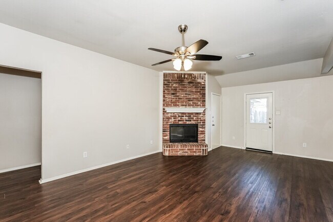 Foto del edificio - 1137 Alicia Ln