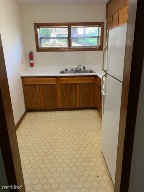 Foto del edificio - 1 br, 1 bath Apartment - 243 Waddell Cir