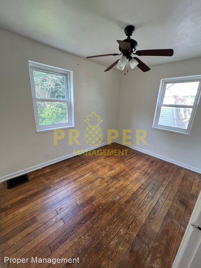 Foto del edificio - 3 br, 1 bath House - 558 Harriet St