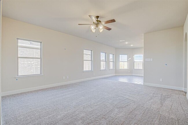 Foto del edificio - 7819 Cypress Dr