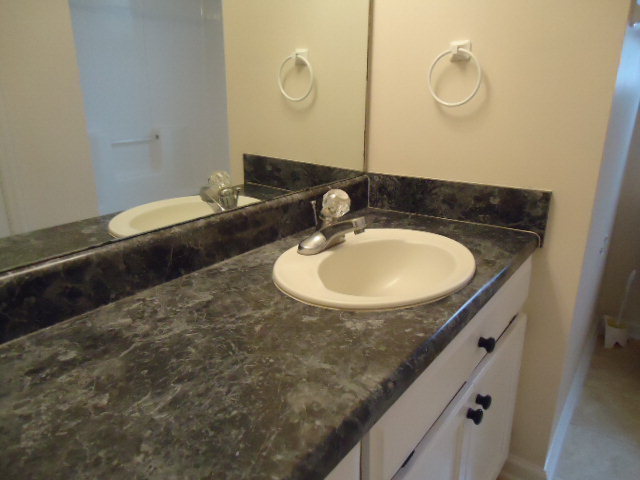 Building Photo - 3020 Schroer Dr