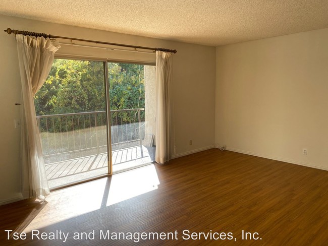 Building Photo - 2 br, 2 bath House - 17064 Colima Rd. #258