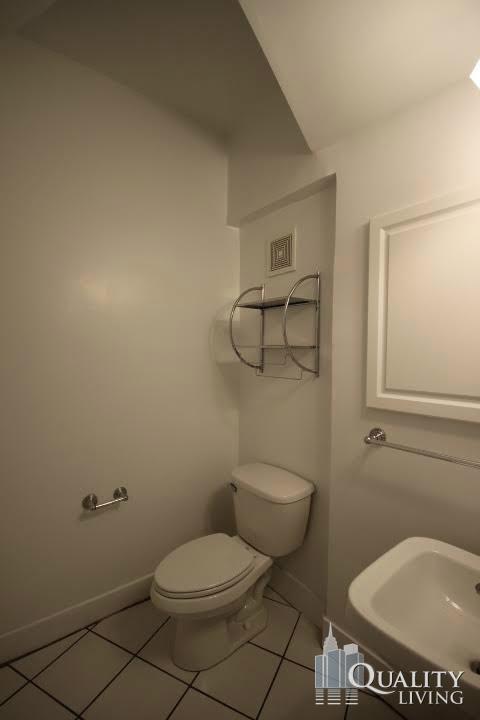 Foto del edificio - 225 W 106th St