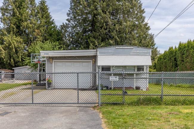 Building Photo - 31528 Monarch Ct