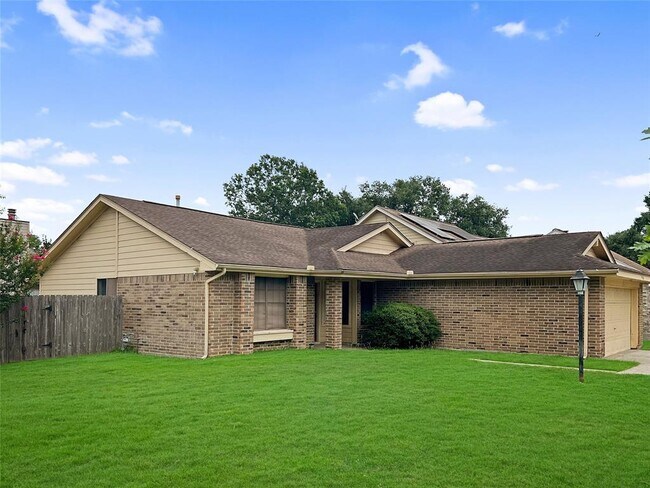 Building Photo - 9718 Cannock Chase Ct