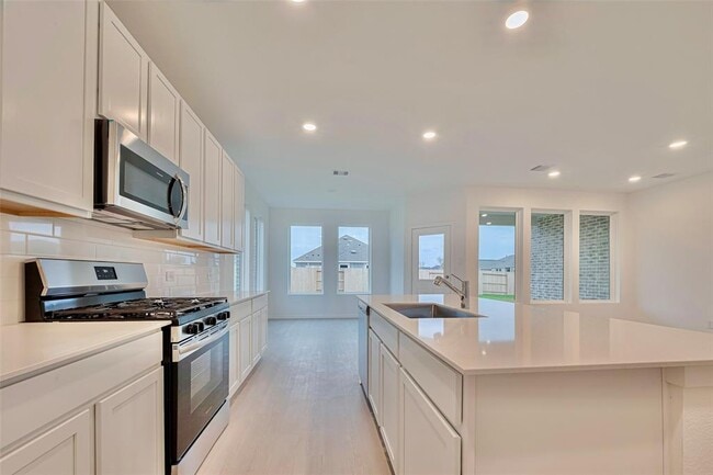 Building Photo - 26415 Virginia Wild Rye Ln