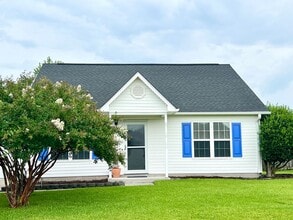 Building Photo - 2502 Tenby Ct