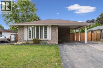 Building Photo - 267 Kingswood Dr