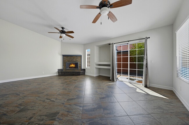 Building Photo - 51780 Avenida Velasco