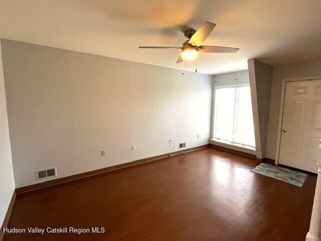 Foto del edificio - 490 Glasco Turnpike