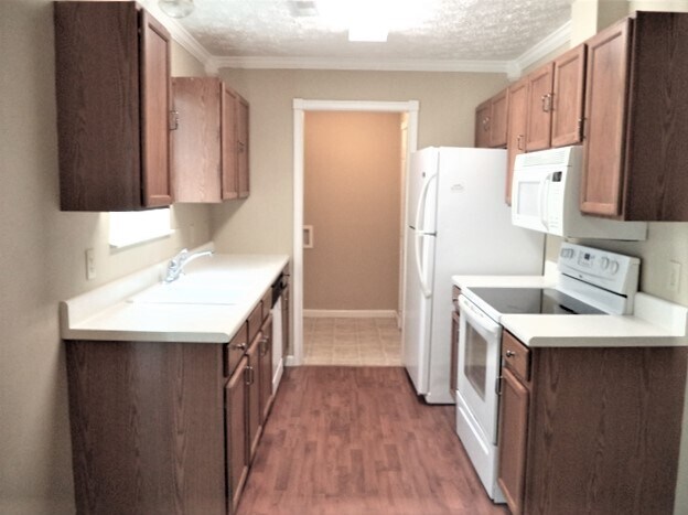 Foto del edificio - 140 Rushbrook Ln