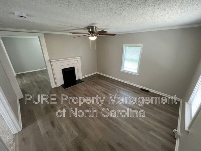 Building Photo - 65 Barber St NW