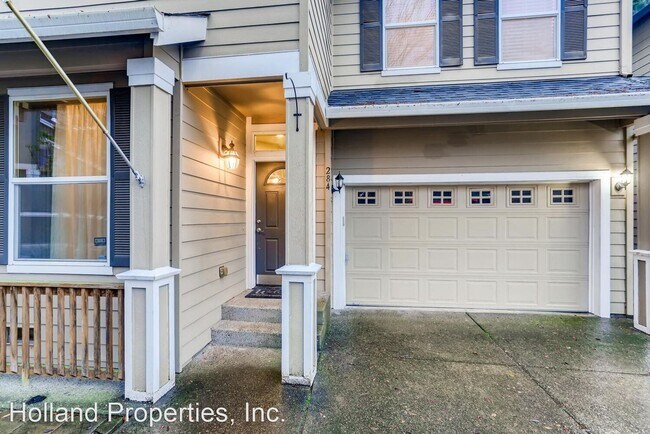 Foto del edificio - 4 br, 3.5 bath House - 284 NE 47th Pl