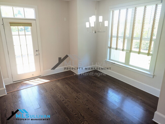Building Photo - 375 Avett Dr