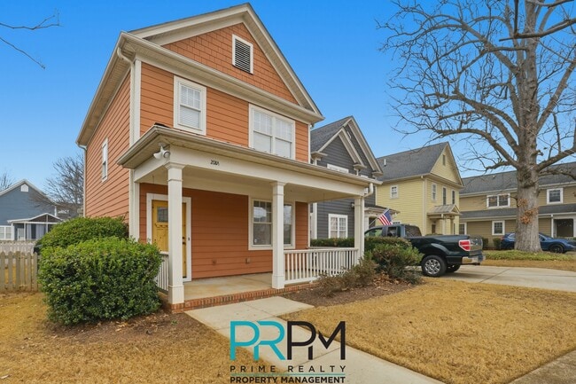 Photo - 208 A Anderson St House