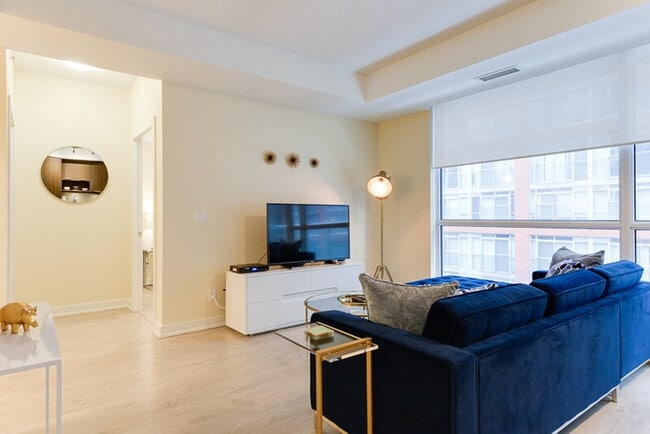 Building Photo - 20 Duncan St