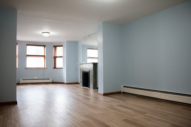 Building Photo - 3252 S Princeton Ave