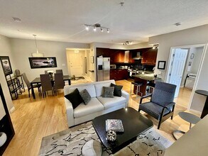 Building Photo - 9819 96A St NW