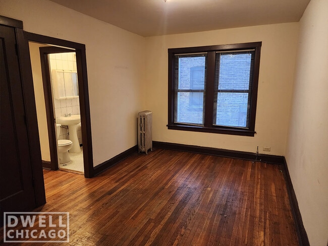 Building Photo - 2639 N Spaulding Ave