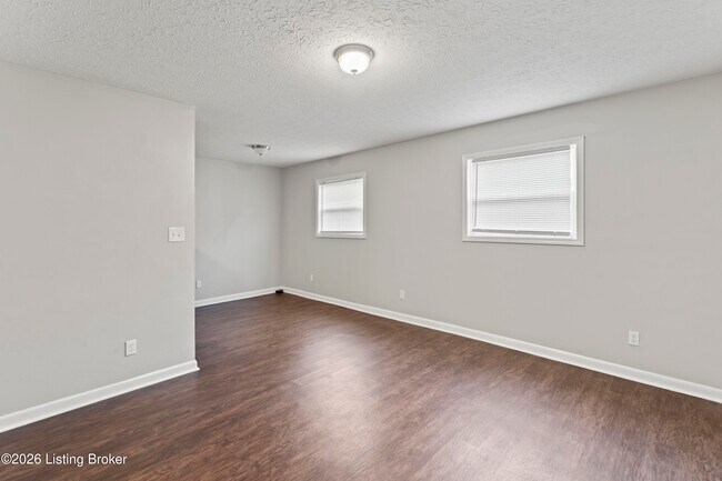 Foto del edificio - 3217 Fordhaven Rd