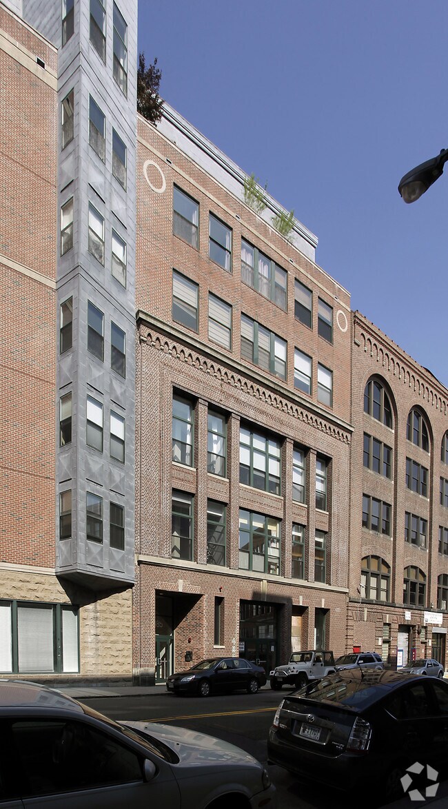 Foto del edificio - 485 Harrison Ave