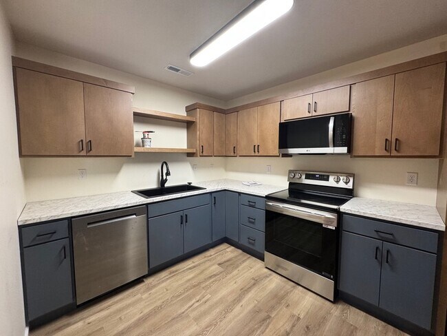 Foto del edificio - 715 N 35th St