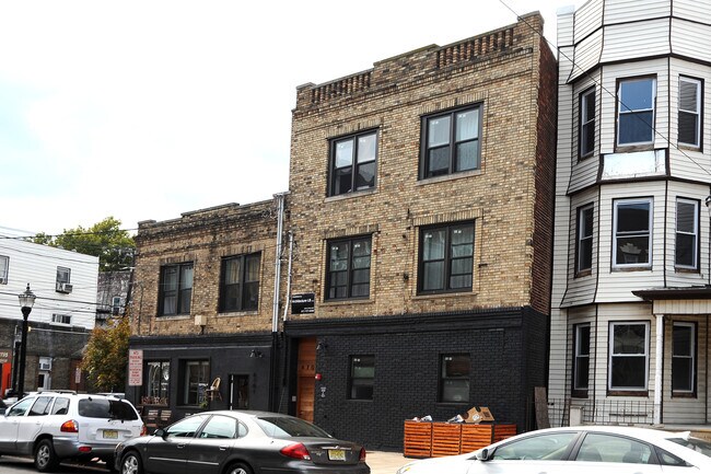 4701-4705 Park Ave - Park Ave