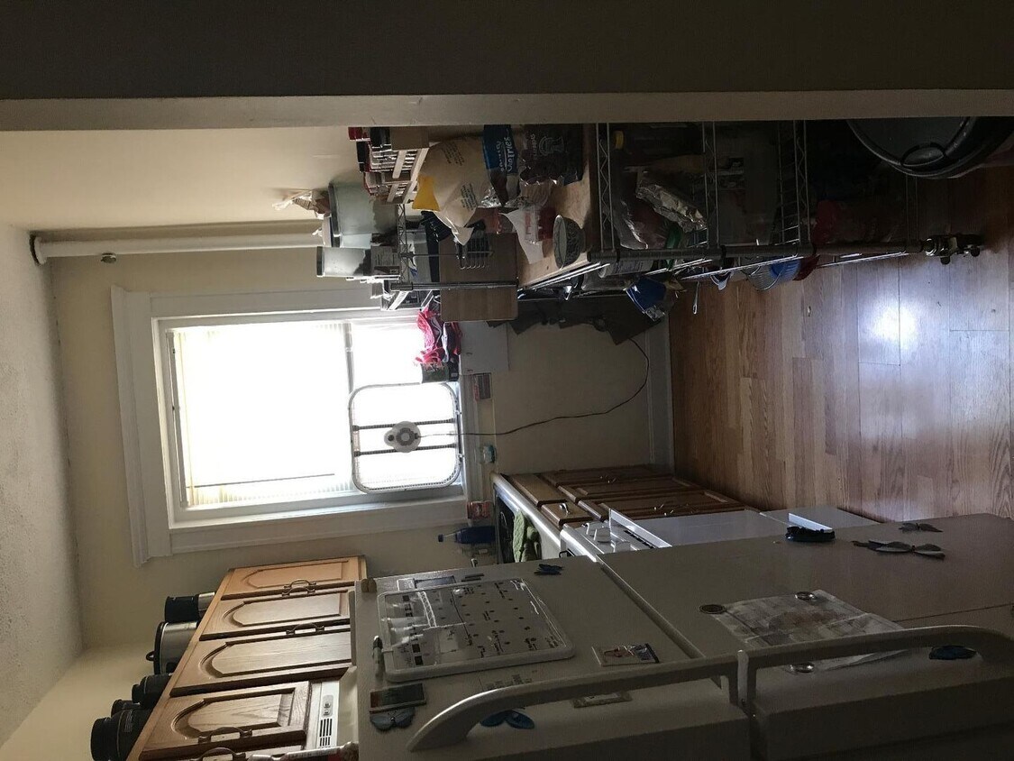 Foto principal - SEPT incredible 2bed in Allston! B line & ...