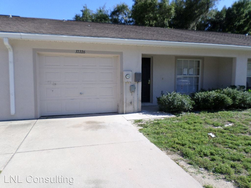 37266 Grassy Hill Ln, Dade City, FL 33525 House Rental in Dade City