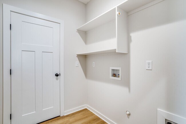 Foto del edificio - Brand New Long Beach Community