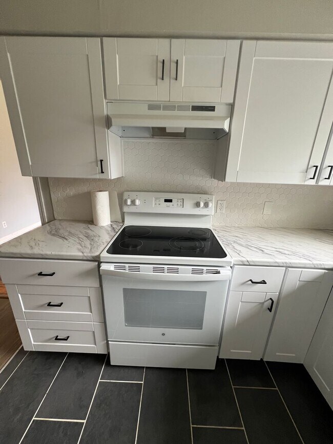 Foto del edificio - Updated 3 Bedroom & 1 Bath located on dead end street!