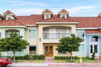 Building Photo - 11 N Crown Ln