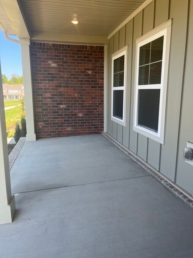 Building Photo - Brand New 3 Bedroom Gallatin Home