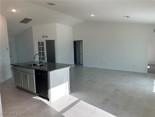 Foto del edificio - 1116 NW 20th Pl